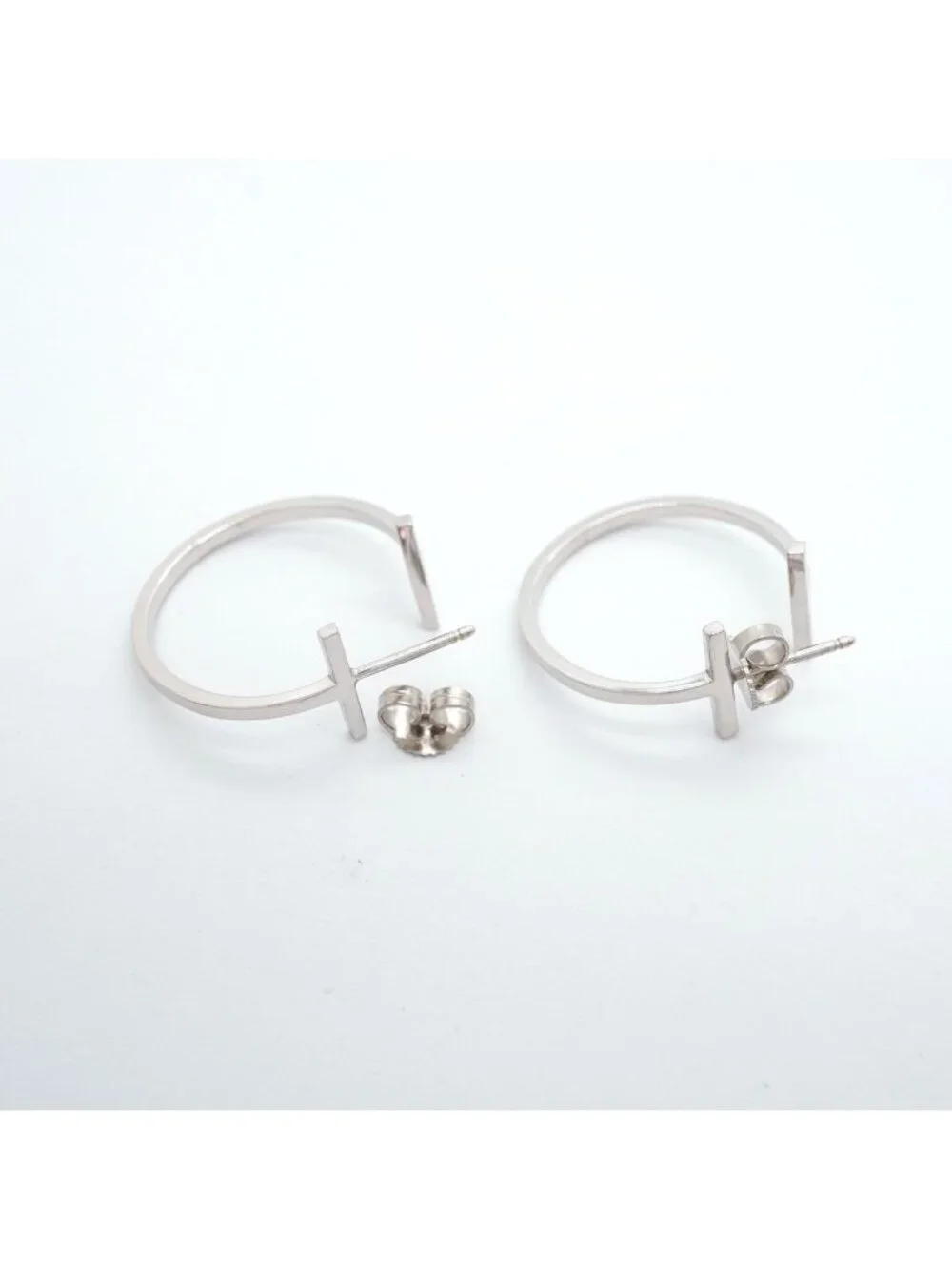 Tiffany & Co Earrings T Wire Medium 18k White Gold